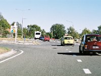 F1000018